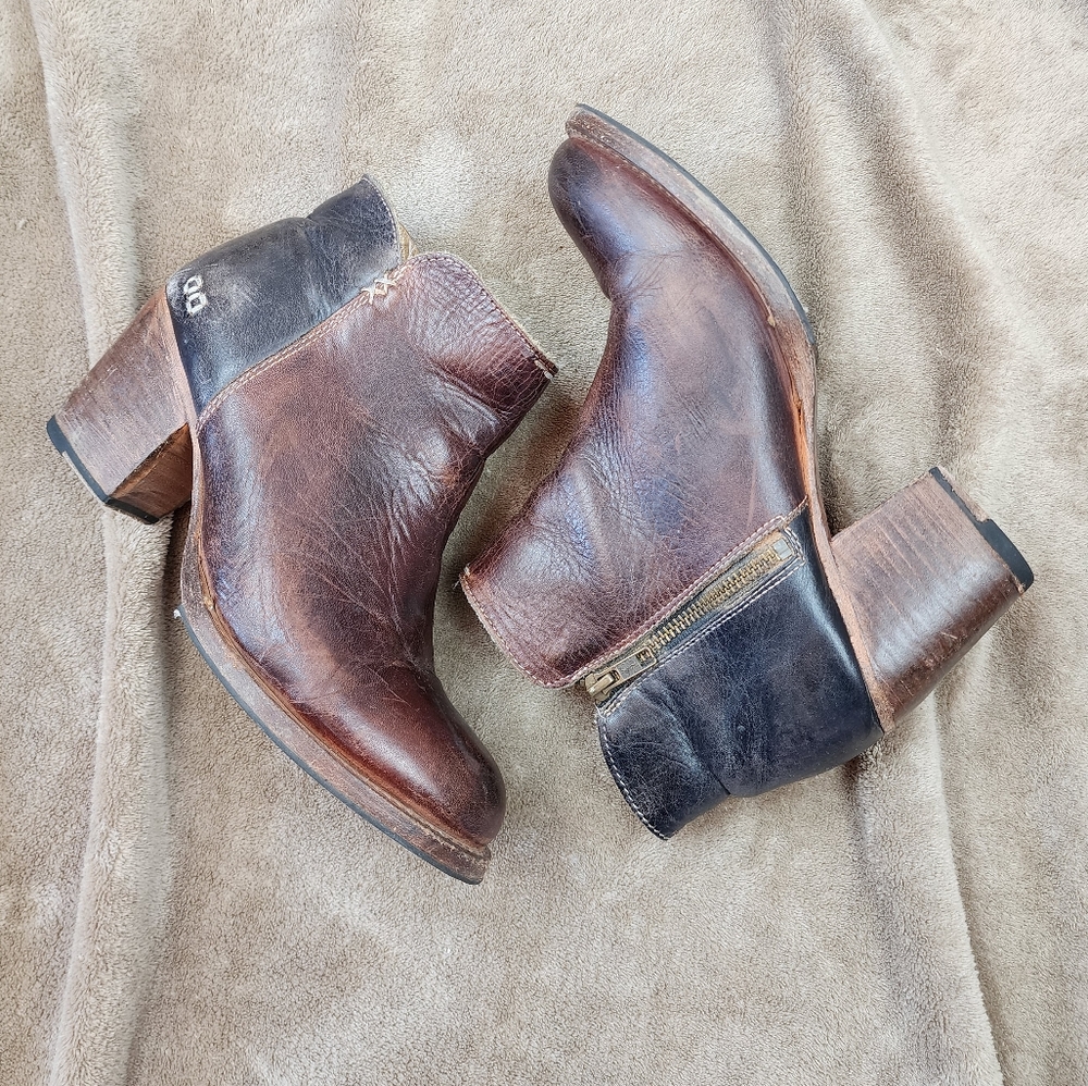 Bed Stu Genuine Natural Leather Two Tone Yell Bench Made Booties Size 9.5